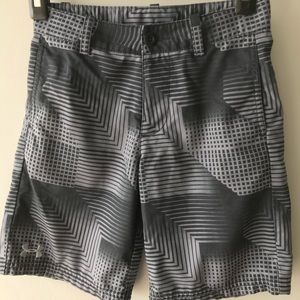 Boys black Under Armour golf shorts S Adj waist